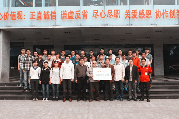 im�羺ũ�������ϴ�ѧ��������ʵѵʵϰ����